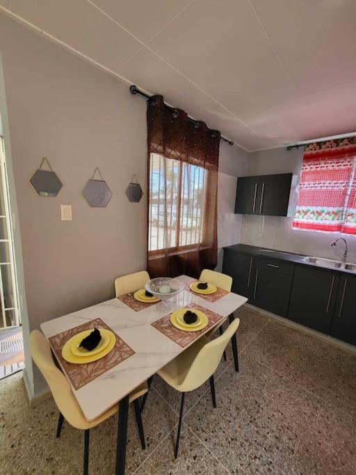 וילמסטאד Welcome To Our Cozy Apartment! מראה חיצוני תמונה